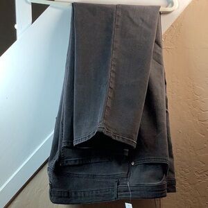 Gloria Vanderbilt Women's Skinny Jeans - Black